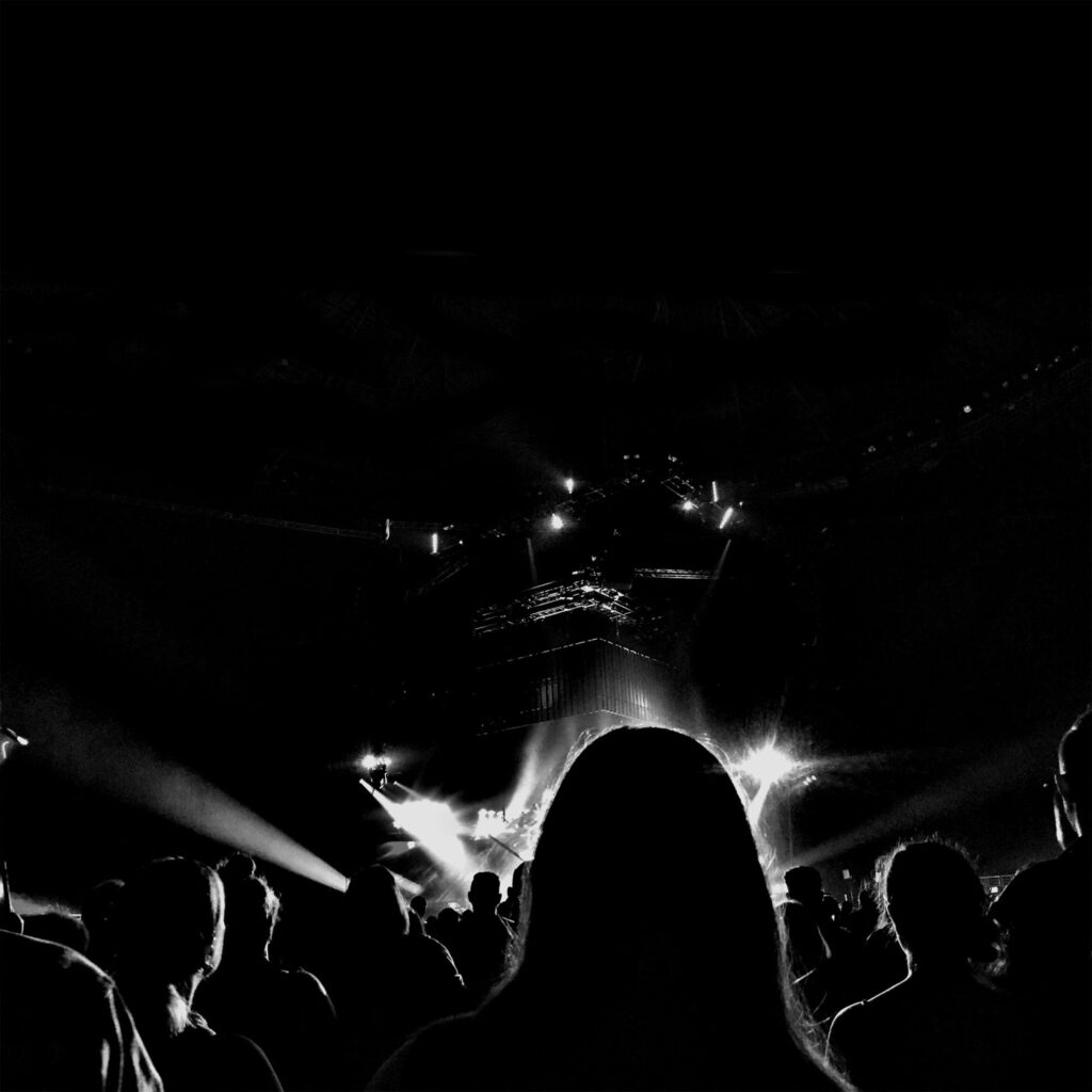Monochromatic Interludes Without Music