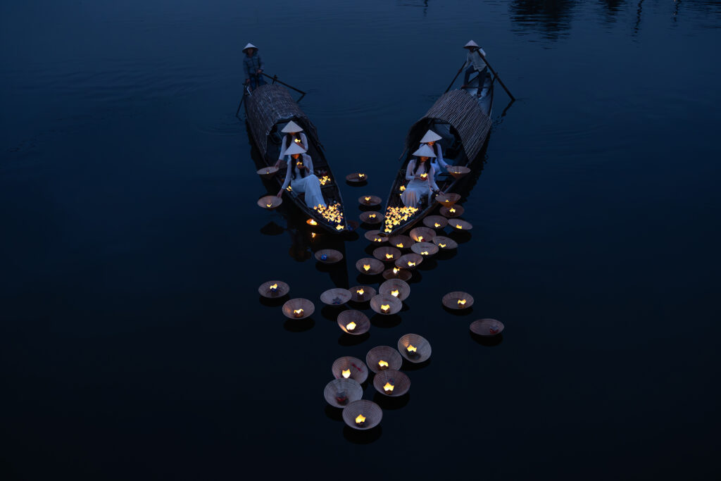 lanterns Nhu Y river