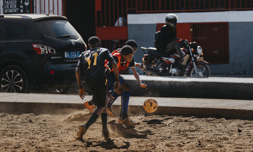 Football in the Shadows of Dakar