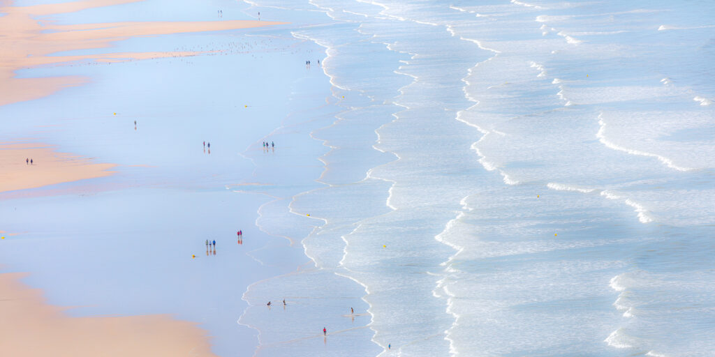 Shifting sand, beach dream