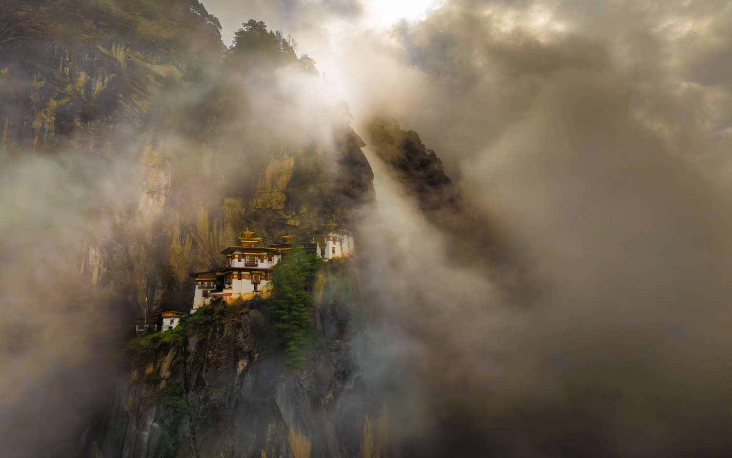 Taktsang 2 by Chin leong Teo
