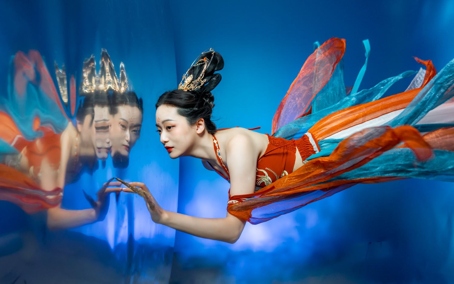 Water Lady by Chin leong Teo