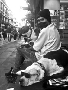 Tonos negros y grises