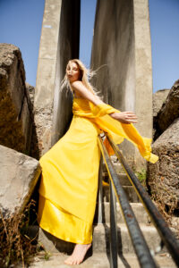 She Moves with the Wind