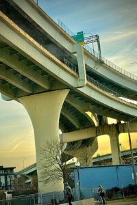URBAN CONNECTIONS