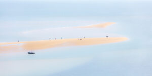 Shifting sand, beach dream